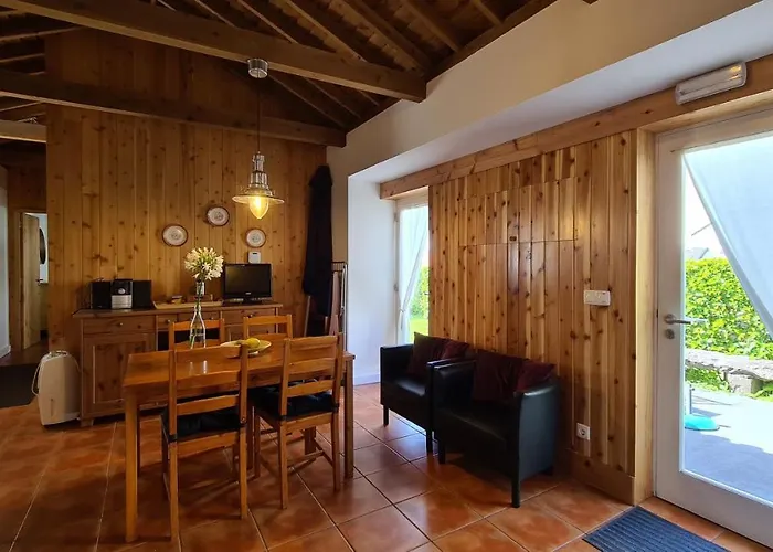 Casas D'arramada Ribeira Funda (Faial)